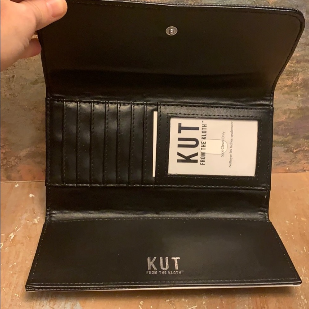 NWOT Kut from the Kloth Wallet - Picture 3 of 8